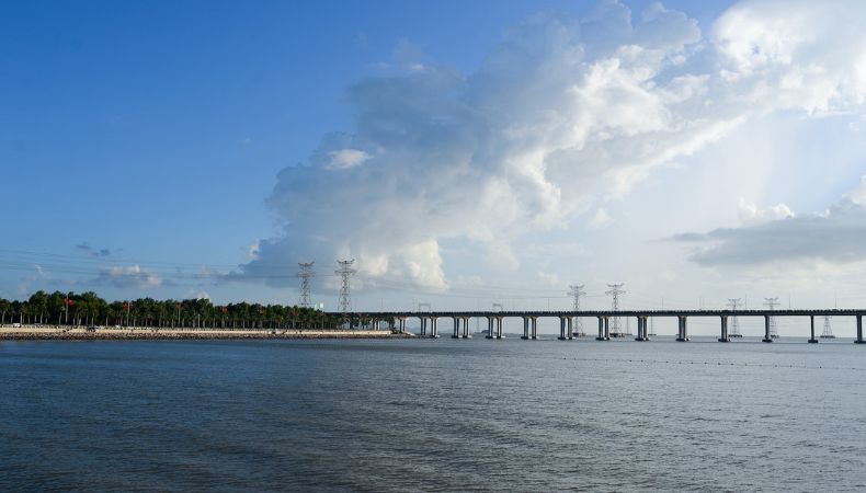 Migrantes llegan a Los Cayos de Florida