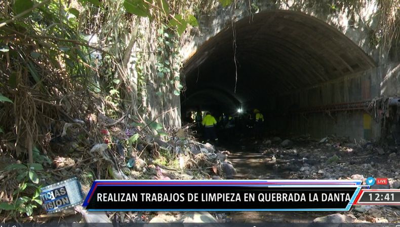 Desarrollan limpieza en bóvedas de Colonia Nicaragua