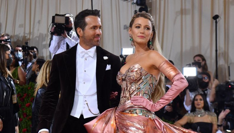 Blake Lively y Ryan Reynolds le dieron la bienvenida a su cuarto bebé