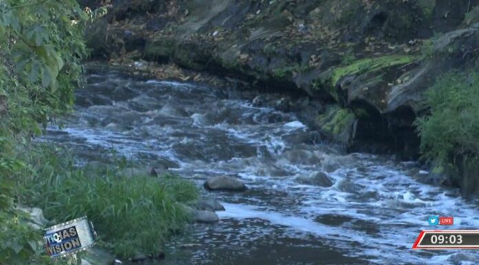 Localizan cuerpo de joven de desaparecido en un río