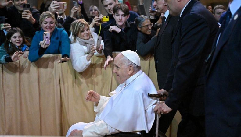 Papa Francisco cancela audiencias por complicaciones en su salud