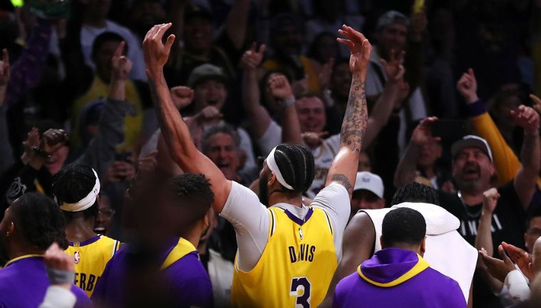 Los Lakers lo consiguen y pelearán Semis