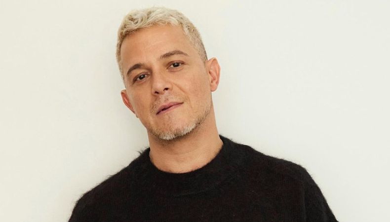 “No estoy bien” Alejandro Sanz preocupa a sus fans tras alarmante mensaje