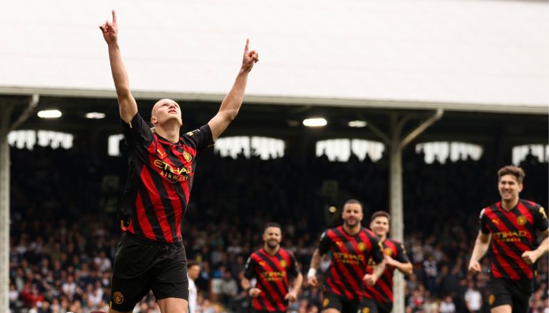 Haaland no alcanzó tantos goles como dos jugadores del Liverpool sin contar penaltis