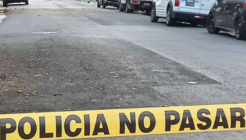 PNC procesa la escena de un homicidio en Cuscatancingo.