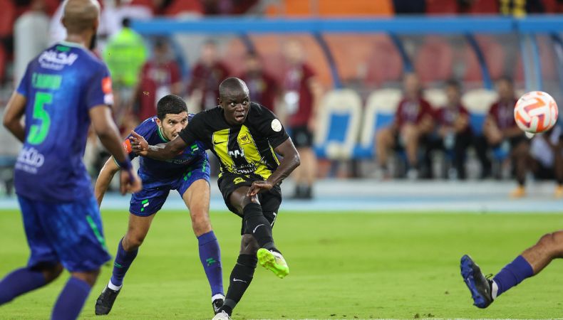 A falta de Benzema, Kanté consigue la victoria para Al-Ittihad