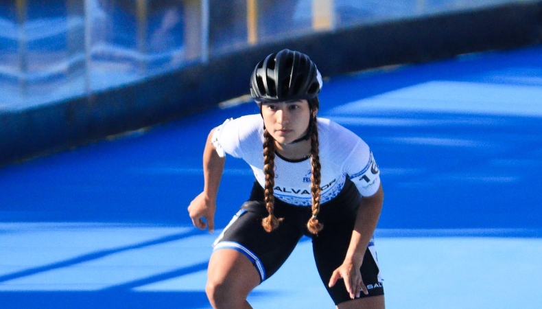 ¡Enorme! Ivonne Nóchez le da plata a El Salvador