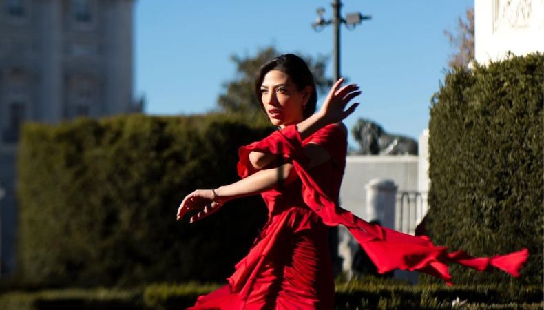 Isabella García-Manzo cautiva con sus fotografías