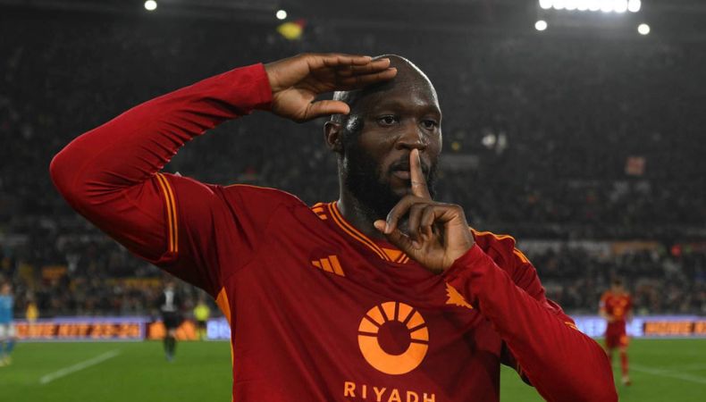 La Roma le gana la partida al Napoli