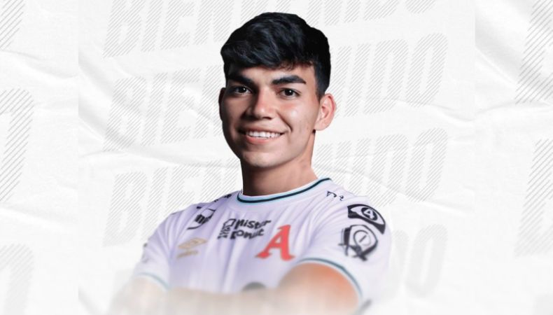 ¡Es oficial! Leo Menjivar jugará con Alianza