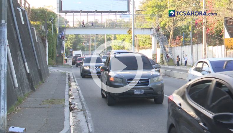 Tráfico en San Salvador