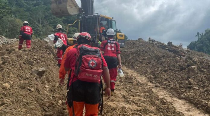 Más de 50 fallecidos por deslizamiento de tierra en Filipinas