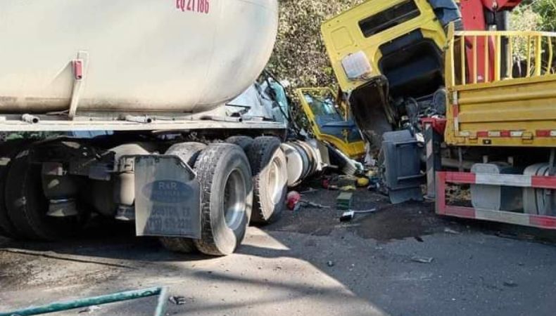 Accidente de tránsito en el Km 36 de la carretera El Litoral