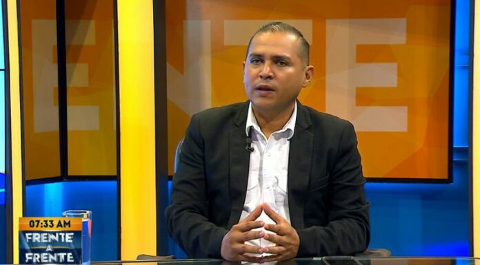 Rogelio es el candidato a alcalde de ARENA por San Salvador Este