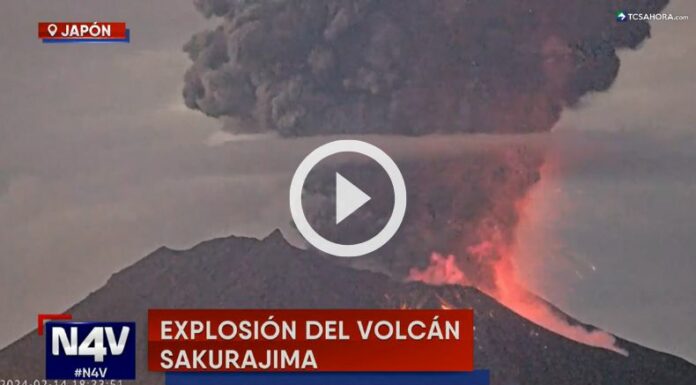 Volcán Sakurajima de Japón registró una erupción.