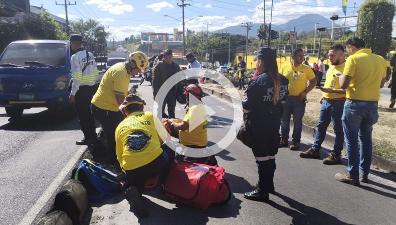 Motociclista muerto en el bulevar del Ejército