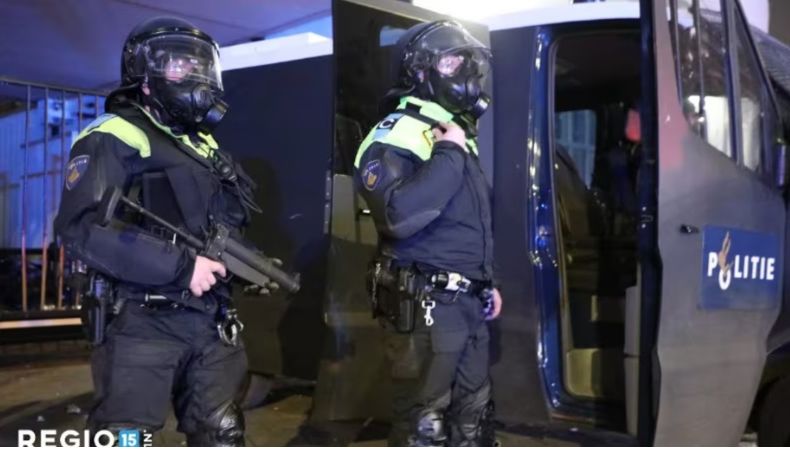 Al menos seis policías resultaron heridos en Países Bajos
