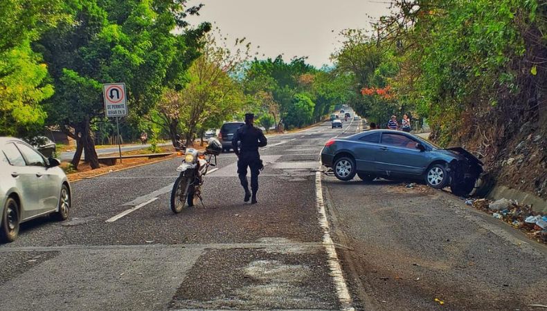 Accidente vial en San Pedro Perulapán, Cuscatlán
