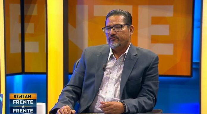 Raúl cabrera candidato del FMLN a alcalde por San Salvador Sur