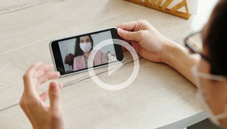 Virus y bacterias: Los celulares pueden ser fuentes de contagios