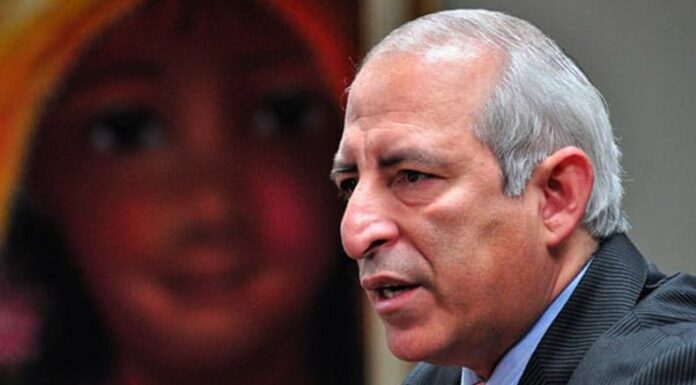 Juramentarán experto financiero para el caso contra Sigfrido Reyes