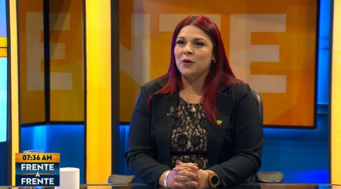 Rosmeri Marinero, candidata a alcaldesa para Santa Ana Centro por Nuestro Tiempo