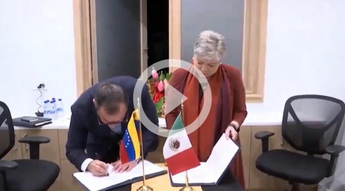 Venezuela y México firma acuerdo para retorno de migrantes