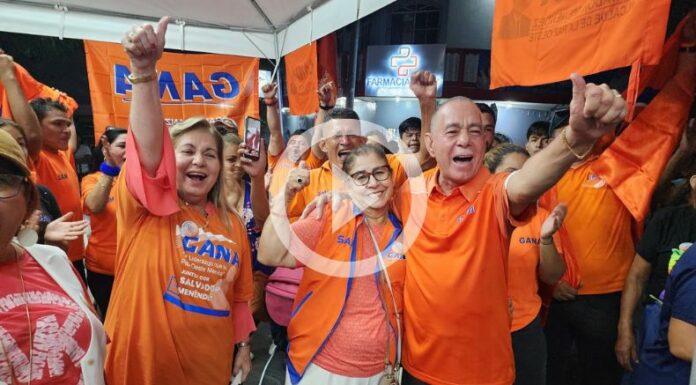 ¡Salvador Menéndez se proclama como ganador en La Paz Oeste!