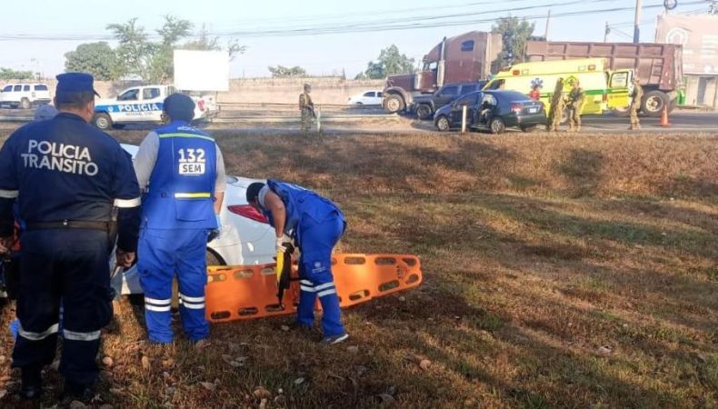Dos personas resultaron lesionadas en accidente de tránsito en San Juan Opico.