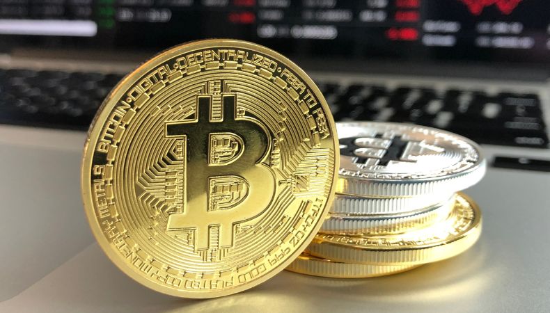 ¡Bitcoin registra nuevo máximo histórico más de $69,000! Bitcoin registró un nuevo máximo histórico: más de $69,000.