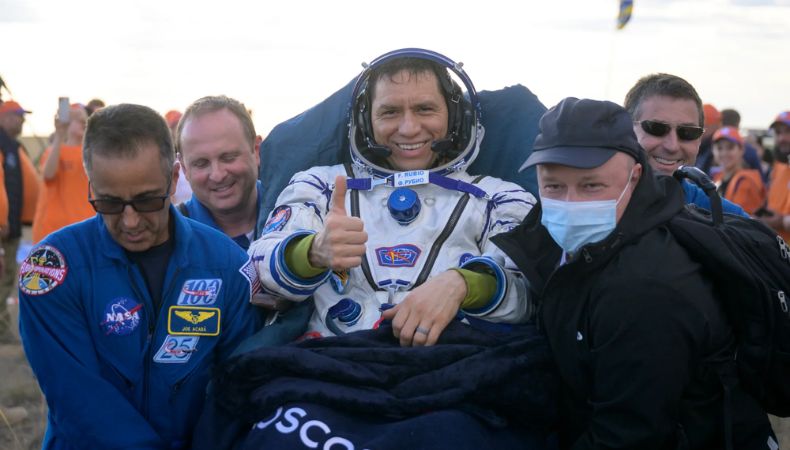 El astronauta Frank Rubio visitará El Salvador.