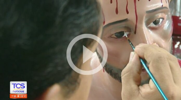 ¡Arte en madera permite la creación de increíbles piezas religiosas!