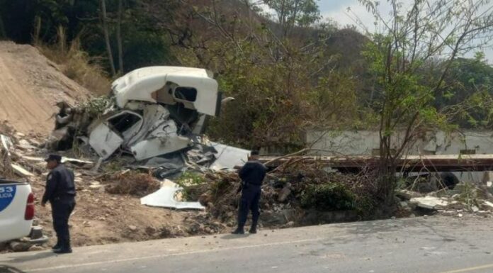 Rastra se accidenta en la Troncal del Norte