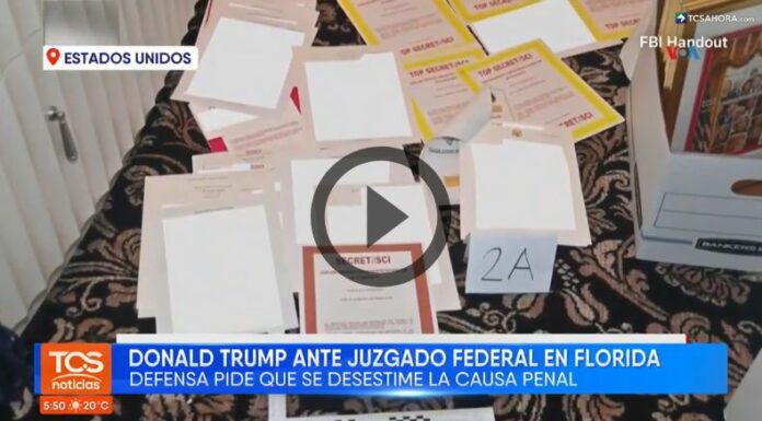 Jueza rechaza desestimar caso contra Trump por documentos clasificados.