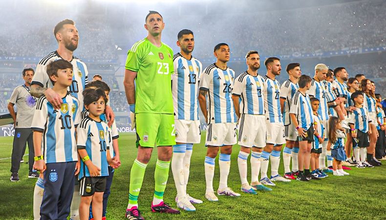 Argentina se refuerza para la doble Fecha FIFA de marzo tras la caída de unos elementos