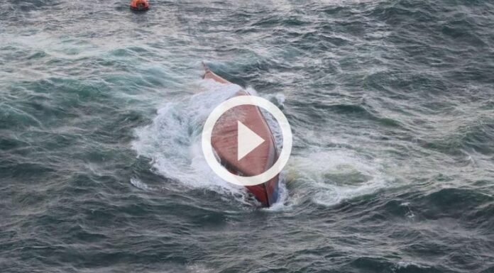Al menos ocho fallecidos tras naufragio de buque surcoreano.