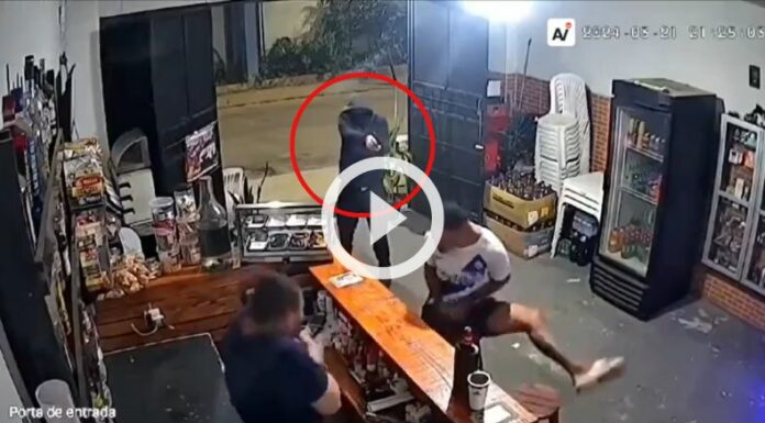 Violento asesinato dentro de un bar en Brasil.