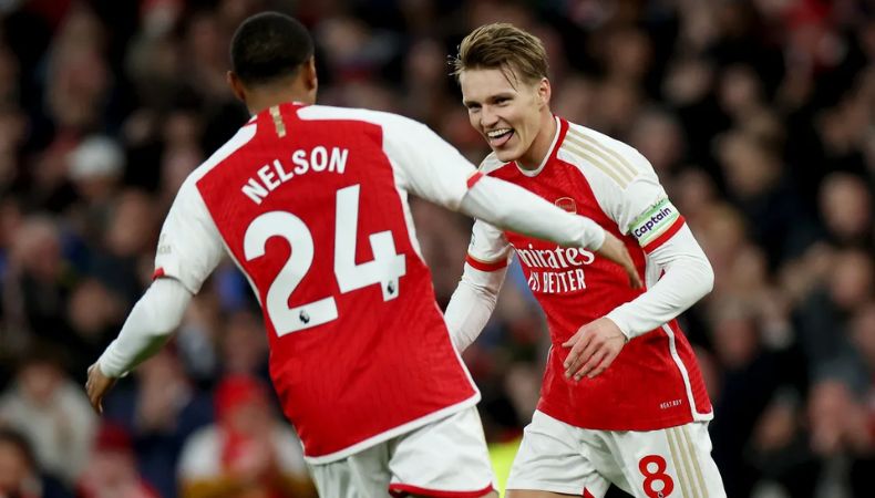 Sin Saka, el Arsenal no pasa apuros con el Luton