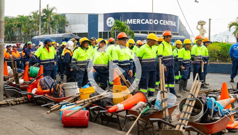 [Video] Inicia plan de limpieza de alcantarillas en San Salvador