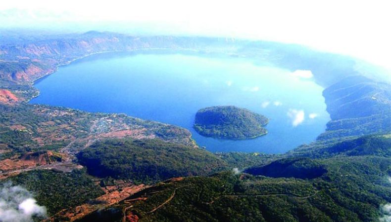 La historia detrás de la colosal erupción del volcán Ilopango.