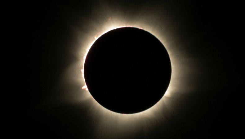 Eclipse solar