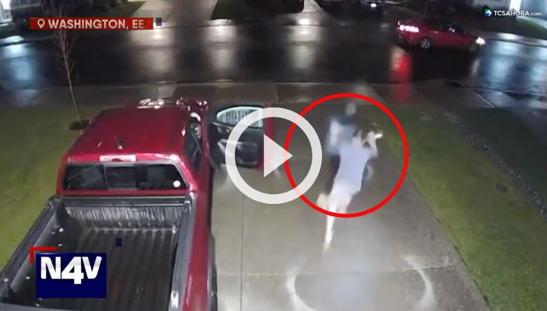 Hombre se enfrenta a delincuente que pretendía robar su auto.