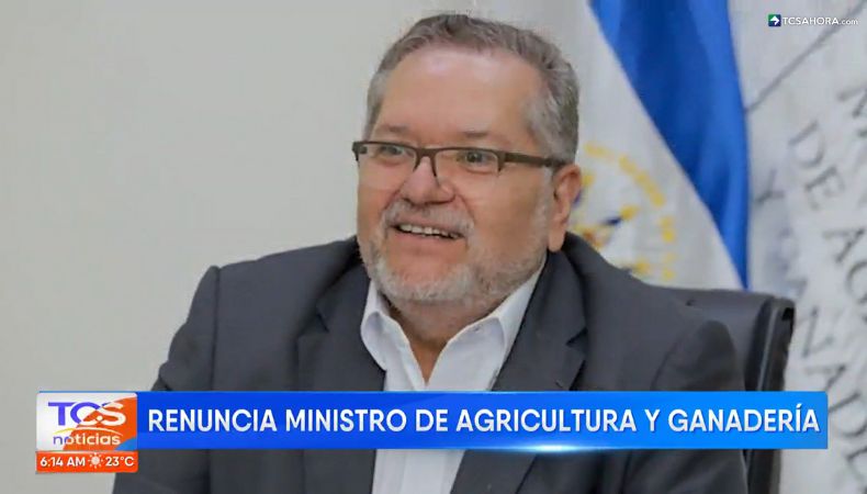Renuncia el ministro de Agricultura y Ganadería, Óscar Guardado.