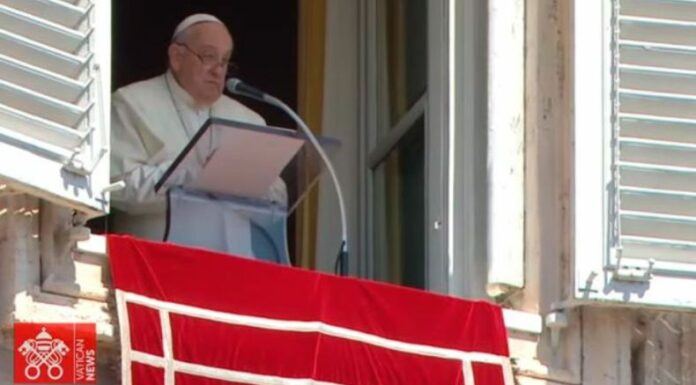 El papa Francisco hizo un llamado a todos los involucrados políticos para buscar la verdad en Venezuela, tras las elecciones presidenciales.