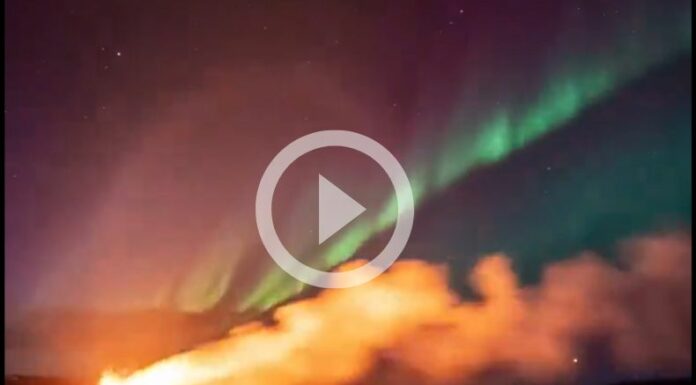 ¡Increíble, coincide erupción volcánica y una aurora boreal!