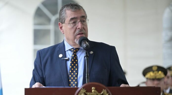 ¡Bernardo Arévalo cumple 100 días de gobierno en Guatemala!