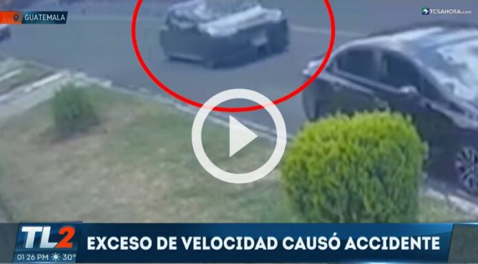 La excesiva velocidad provocó un aparatoso accidente en Guatemala.