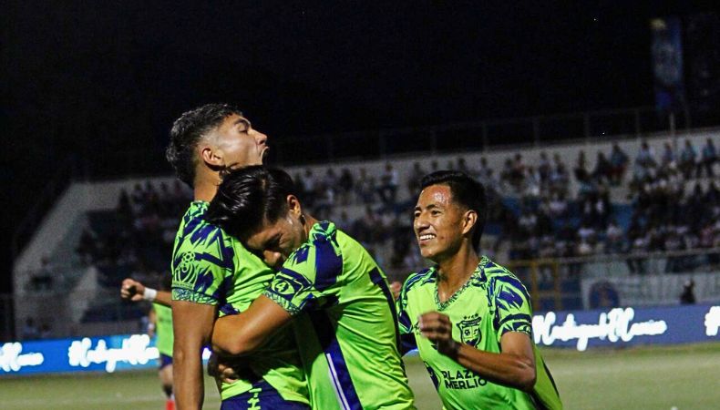 El Tecla con esperanzas de salvarse si le gana a Águila
