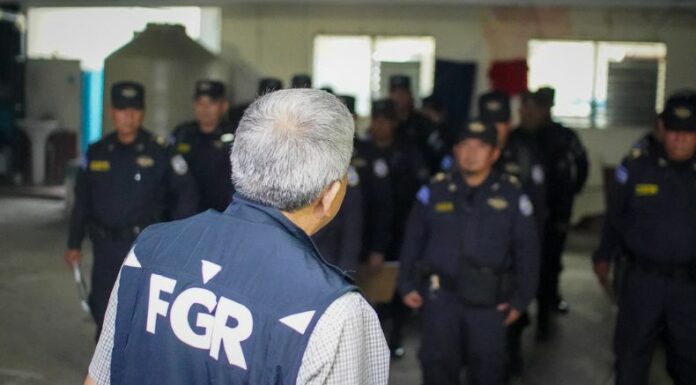 FGR ordenó la captura de dos sujetos por el delito de estafa.