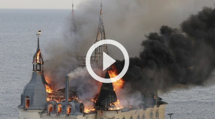 Cinco fallecidos tras ataque con misiles rusos en Odesa, Ucrania.